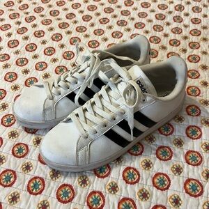 Adidas Cloud Foam Grand Court 2.0 Sneakers Size 7.5